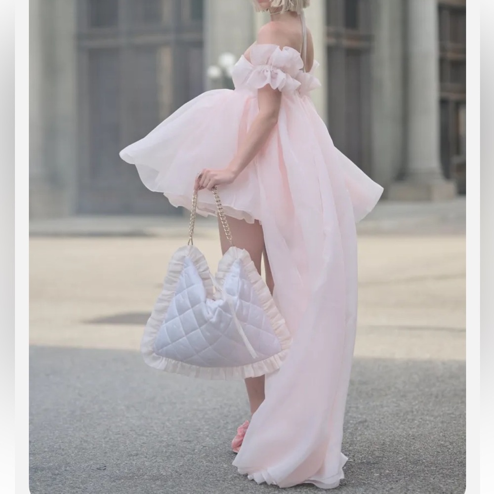 NWT SELKIE The Strawberry Milk Runway Puff - Picture 5 of 5